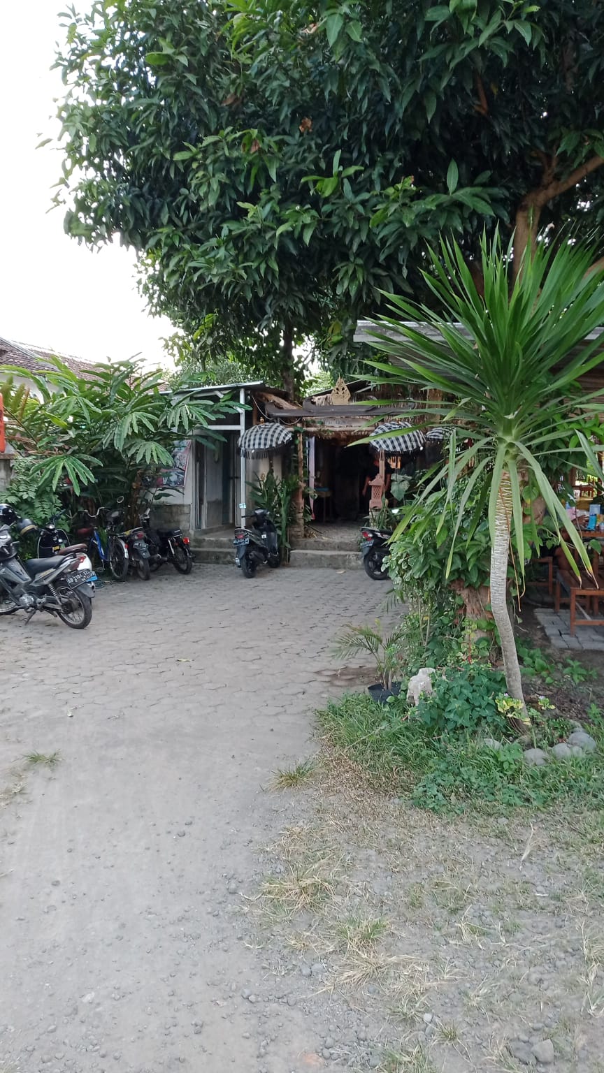 WARUNG MAKAN MAE’NAE