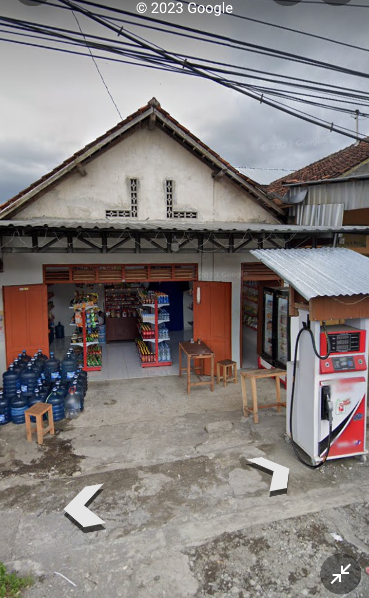 TOKO TAMBUNAN. jl wates, sebelum milano